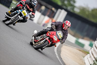 Vintage-motorcycle-club;eventdigitalimages;mallory-park;mallory-park-trackday-photographs;no-limits-trackdays;peter-wileman-photography;trackday-digital-images;trackday-photos;vmcc-festival-1000-bikes-photographs